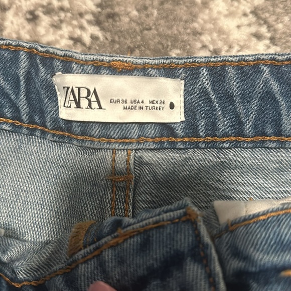 Zara Denim Jean Shorts - Picture 7 of 7